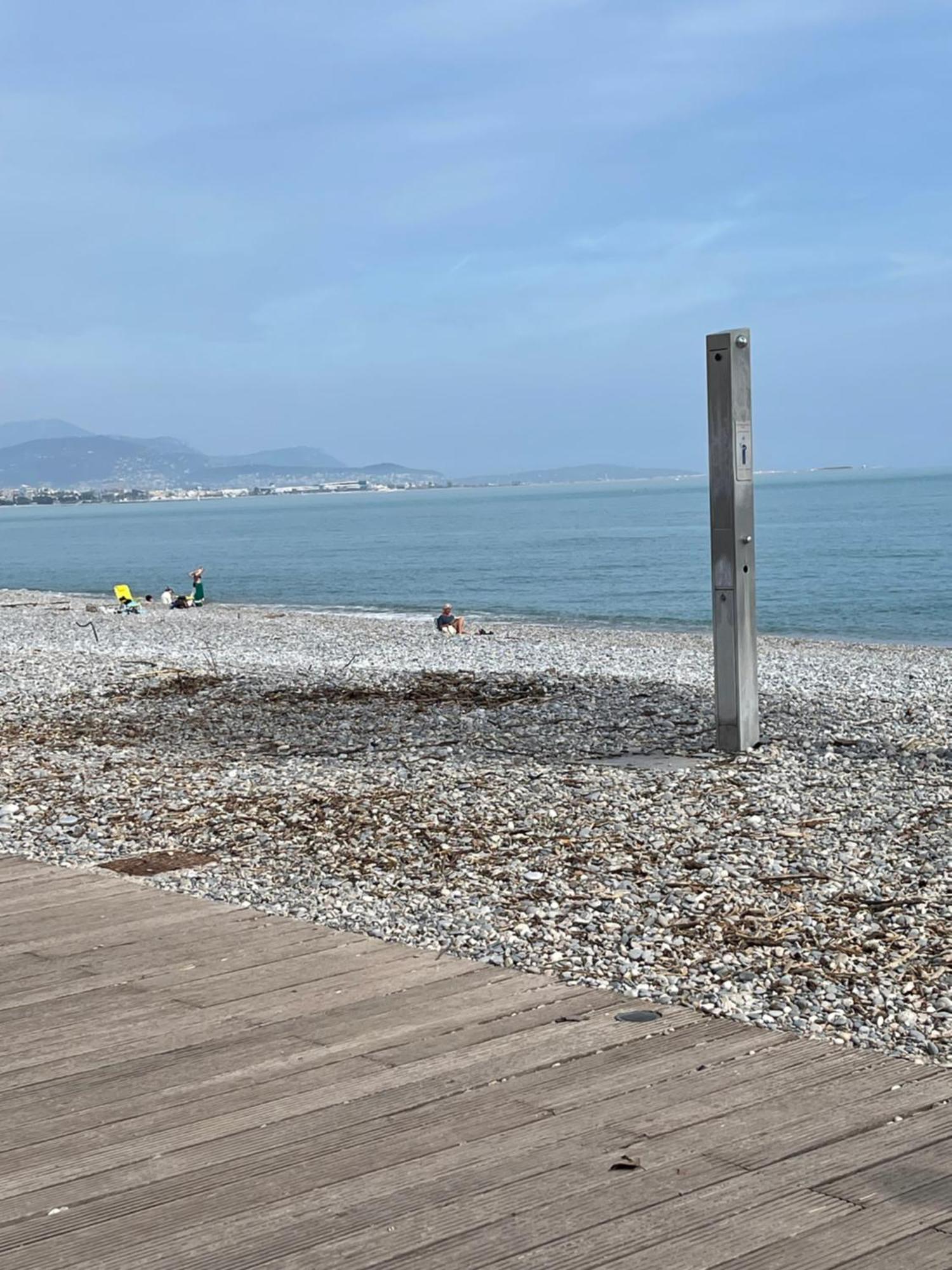 Villeneuve Loubet Plage- Entre Nice Et Cannes Exteriör bild