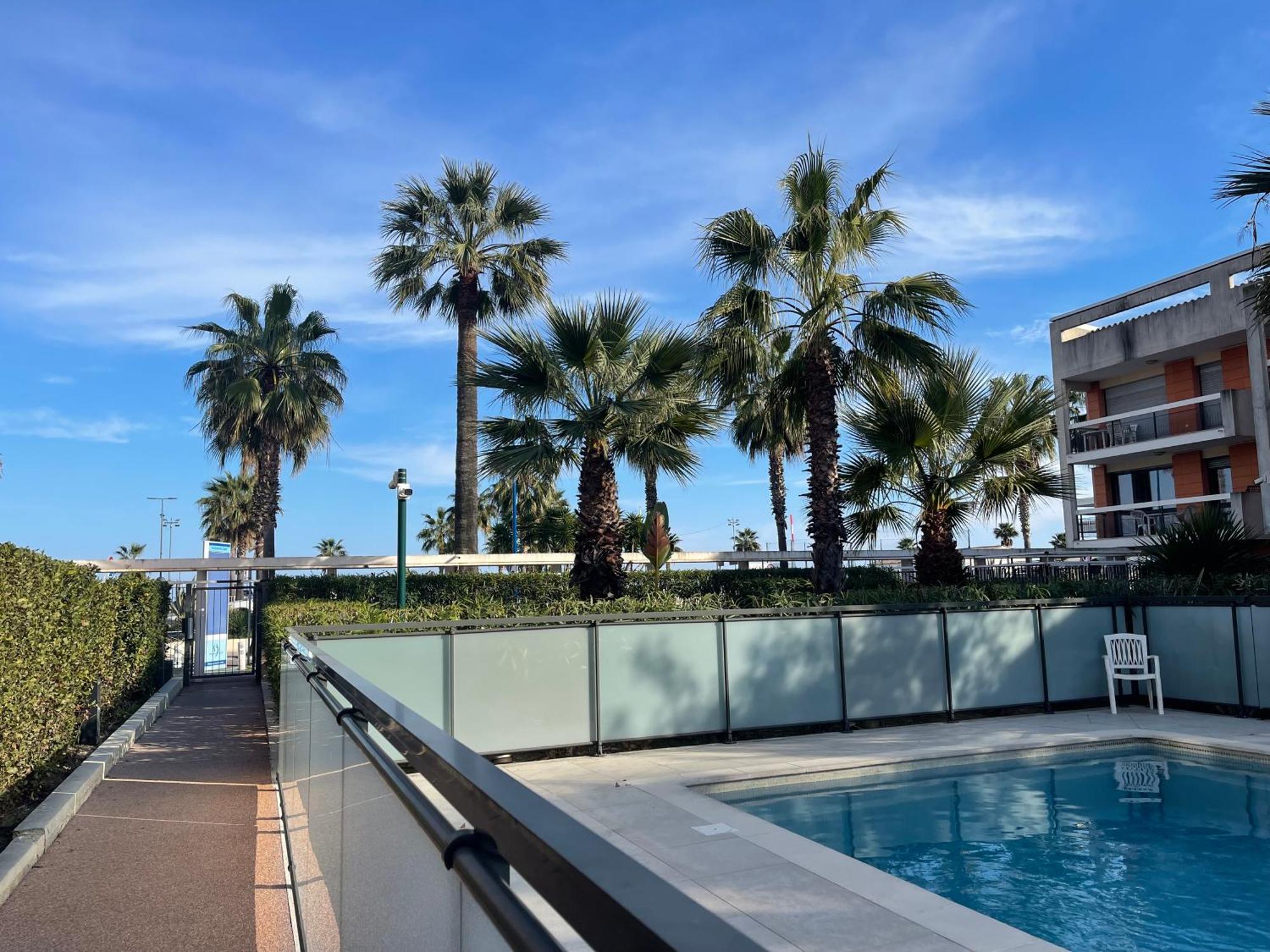 Villeneuve Loubet Plage- Entre Nice Et Cannes Exteriör bild
