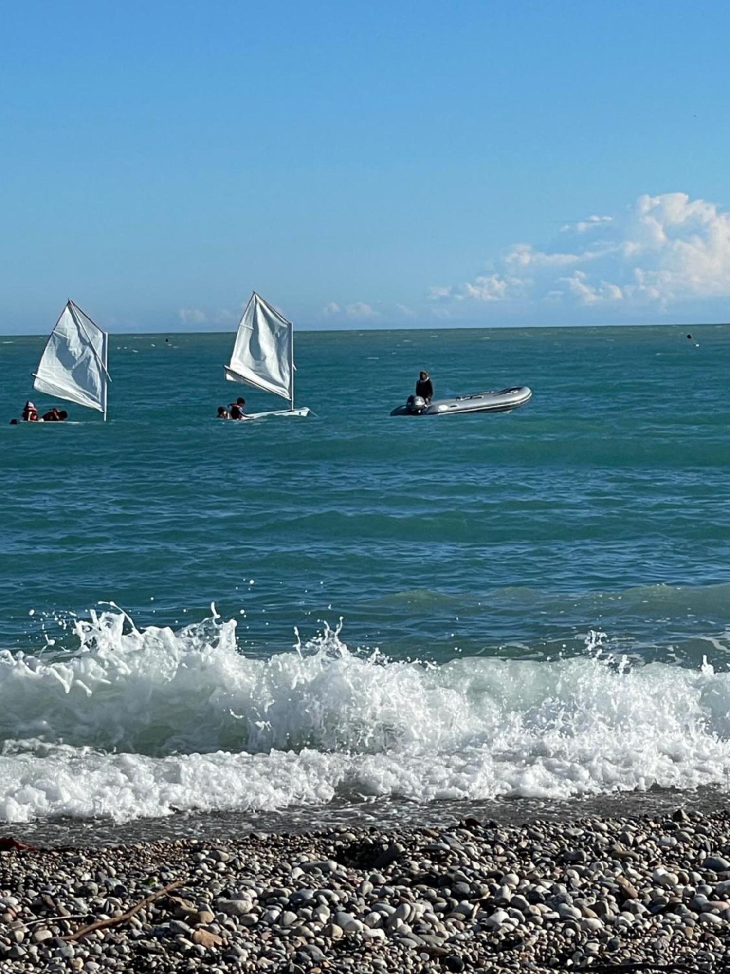 Villeneuve Loubet Plage- Entre Nice Et Cannes Exteriör bild
